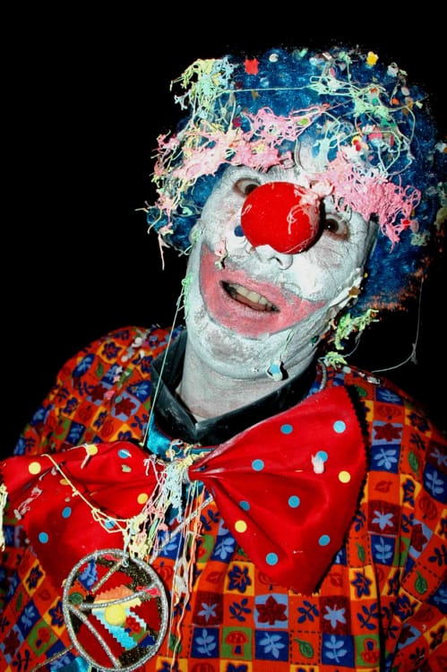 System'D Carnavaliers Cholet 2009 nuit. Tarte à la crème...