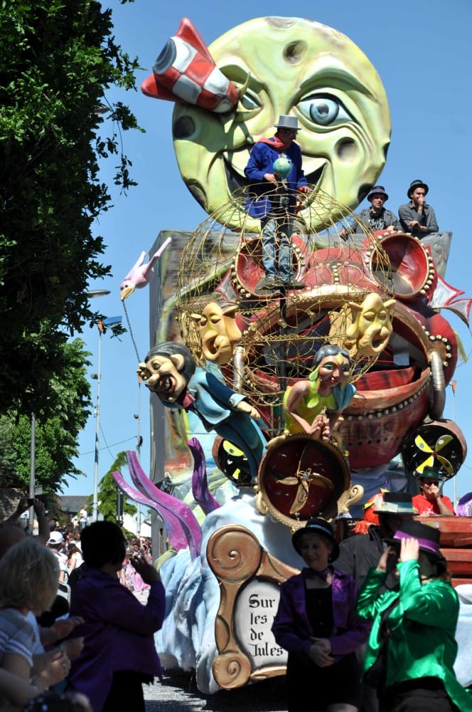 Carnaval Cholet 18 Mai 2014 Photo Bernard F
