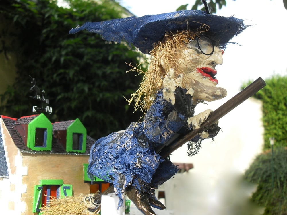Maquette System'D - la sorcière