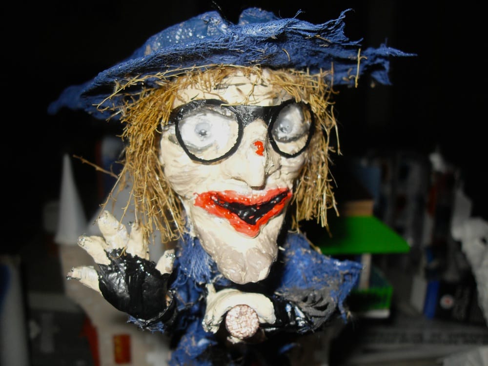 System'D Maquette. La sorcière.