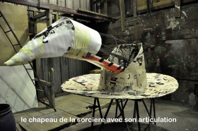 Samantha, le chapeau de la sorcière System'D Association Carnaval Cholet 2015