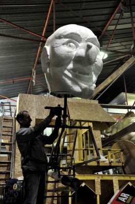 Samantha, sorcière System'D Association Carnaval Cholet 2015