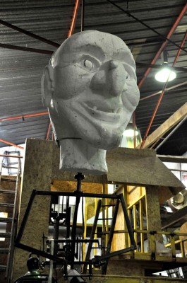 Samantha, sorcière System'D Association Carnaval Cholet 2015