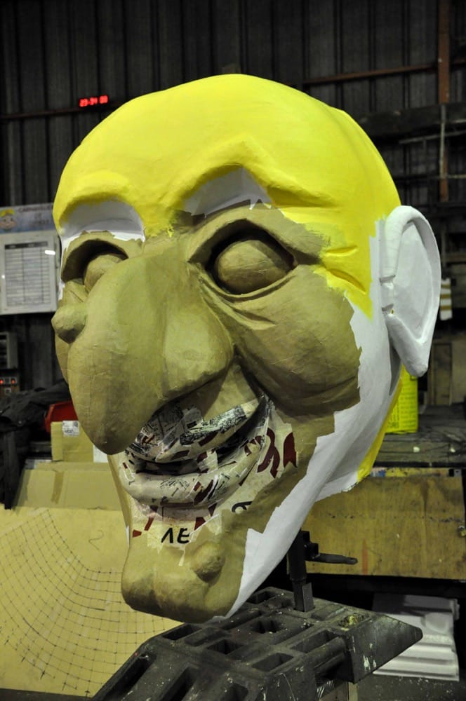 Construction du char 2015 "Au Gré des Vents" System'D Association. Début 2015