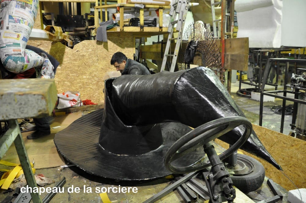 Le chapeau de Samantha - System'D Association Carnaval Cholet Janvier 2015