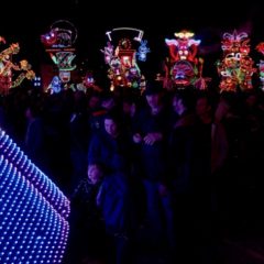 Emportés par la foule !