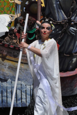 103e carnaval de Cholet - 1er mai 2022 - B - System’D