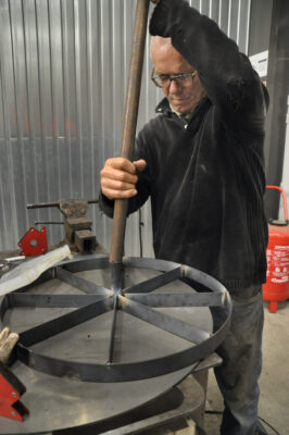 System'D tourne rond