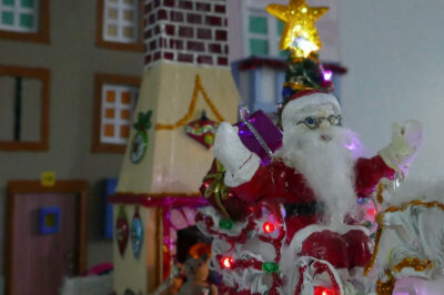 Joyeux Noël miniature 2022 et effets de neige