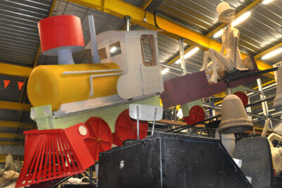 Carnaval de Cholet 2023 System'D Roues et clarines