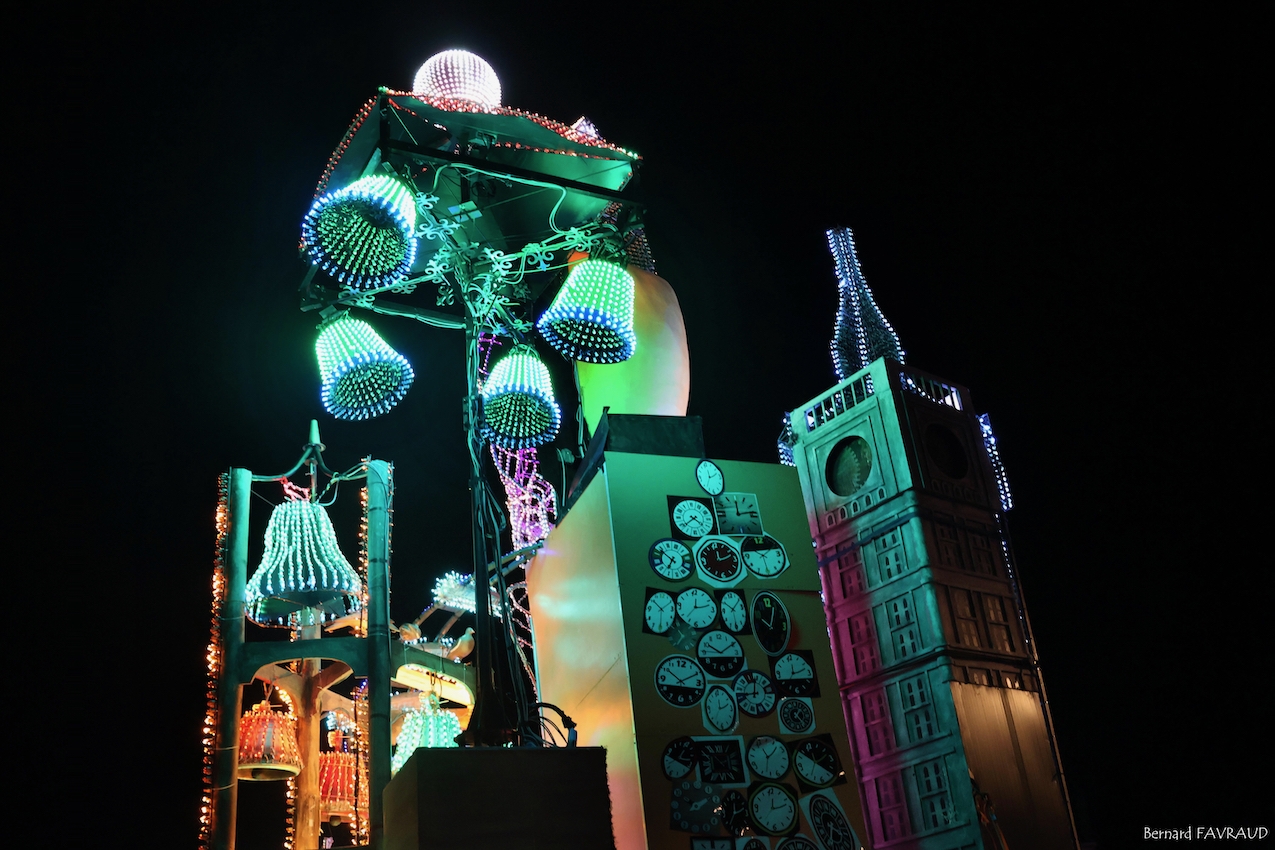 https://6temdassos.fr/albums-photos-carnavals/carnaval-2023-cholet/cholet-22-avril-2023-le-carnaval-de-nuit-premiere-partie/