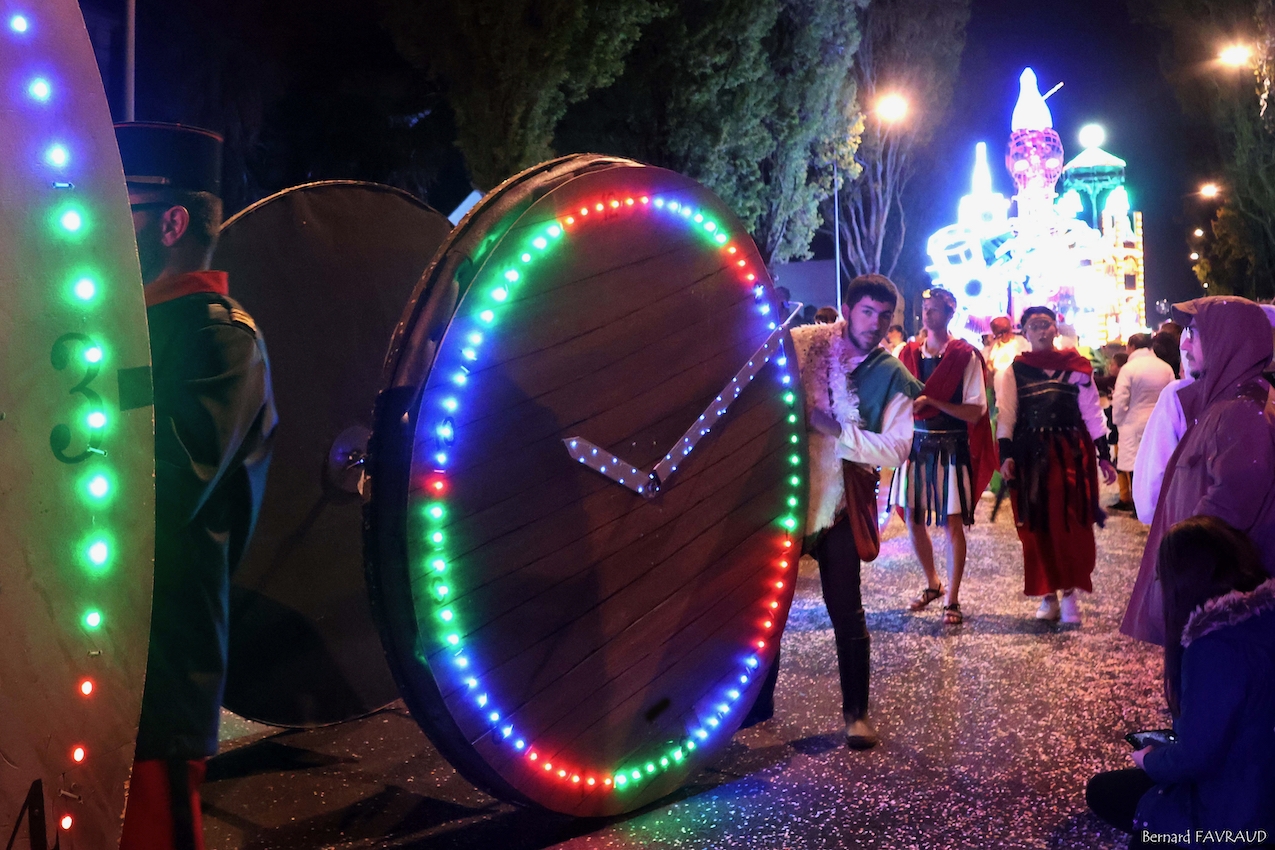 https://6temdassos.fr/albums-photos-carnavals/carnaval-2023-cholet/cholet-22-avril-2023-le-carnaval-de-nuit-premiere-partie/