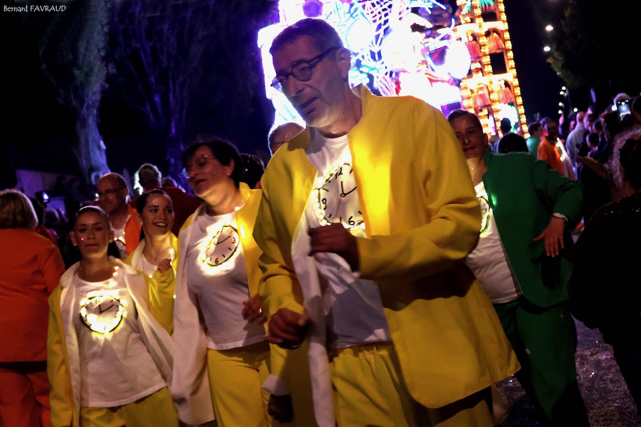 https://6temdassos.fr/albums-photos-carnavals/carnaval-2023-cholet/cholet-22-avril-2023-le-carnaval-de-nuit-premiere-partie/