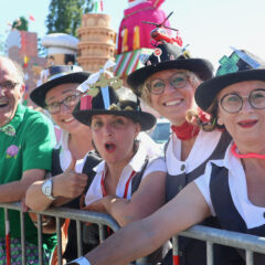 107e Carnaval de Cholet – Tout au long du défilé…
