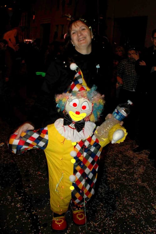 System'D Carnavaliers Cholet 2009 nuit marionnette.