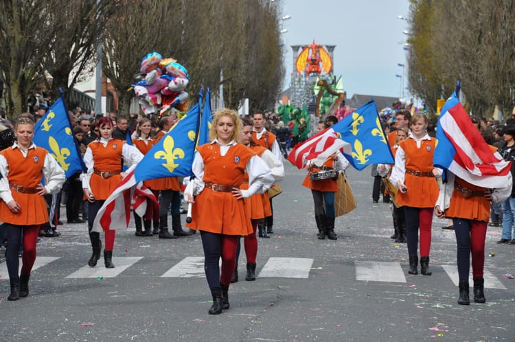 System'D Boulevard de la Victoire Carnaval Cholet. 6temdassos.fr 29