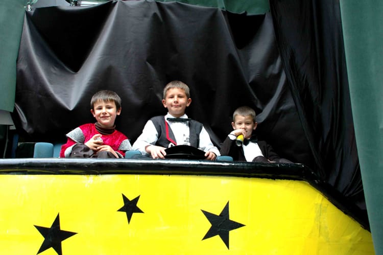 System'D Carnavaliers Cholet 2009 Manipulation